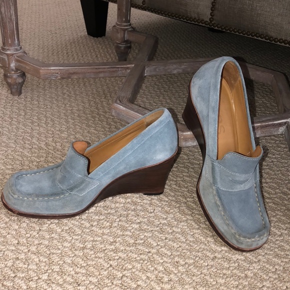 Michael KORS Lt. Blue Suede wedge loafers sz 7 - Picture 2 of 6